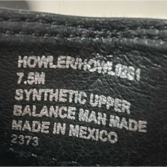 Steve Madden Women’s Size 7.5 Howler Chelsea Leather Boots in Black/Tan - Picture 9 of 9